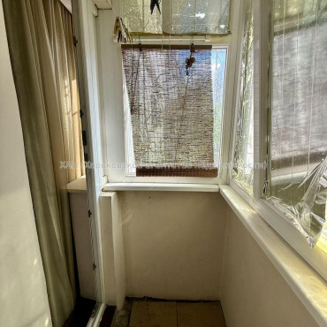 Продам квартиру, Болградская ул. , 1  ком., 26 м², евроремонт 