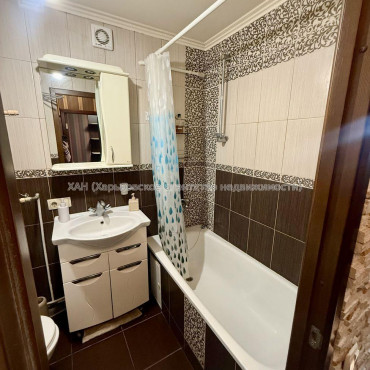 Продам квартиру, Болградская ул. , 1  ком., 26 м², евроремонт 