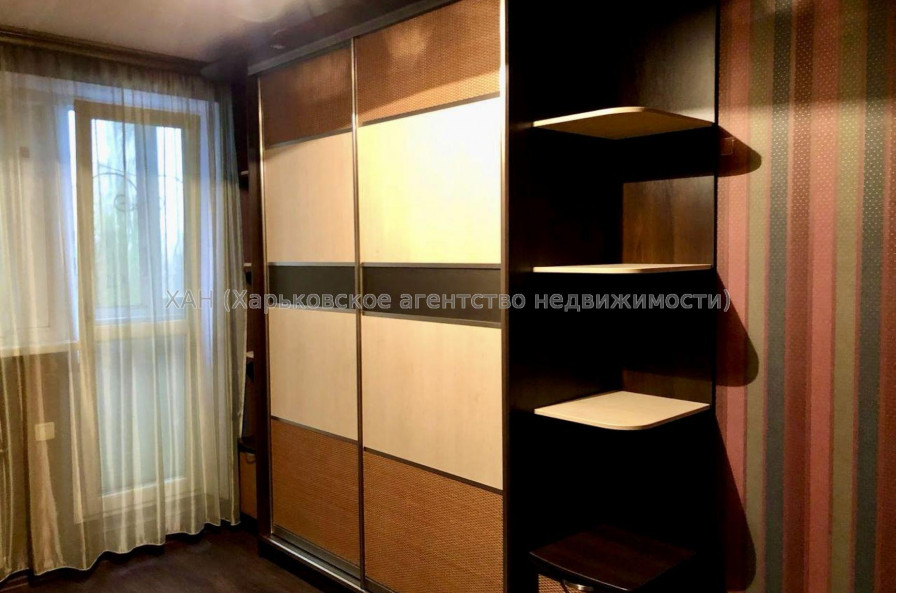 Продам квартиру, Болградская ул. , 1  ком., 26 м², евроремонт 