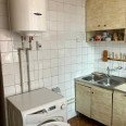 Продам квартиру, Метростроителей ул. , 3 кім., 66.40 м², советский ремонт 