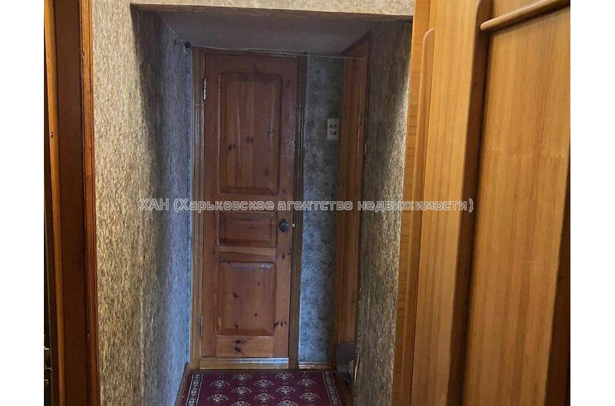 Продам квартиру, Метростроителей ул. , 3 кім., 66.40 м², советский ремонт 