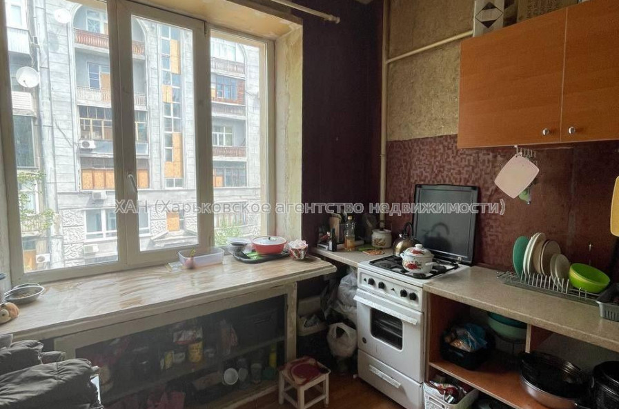 Продам квартиру, Гиршмана ул. , 2  ком., 57.10 м², косметический ремонт 