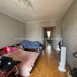 Продам квартиру, Гиршмана ул. , 2  ком., 57.10 м², косметический ремонт