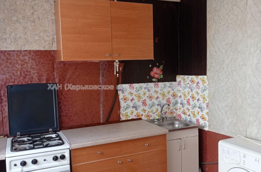 Продам квартиру, Гиршмана ул. , 2 кім., 57.10 м², косметический ремонт 