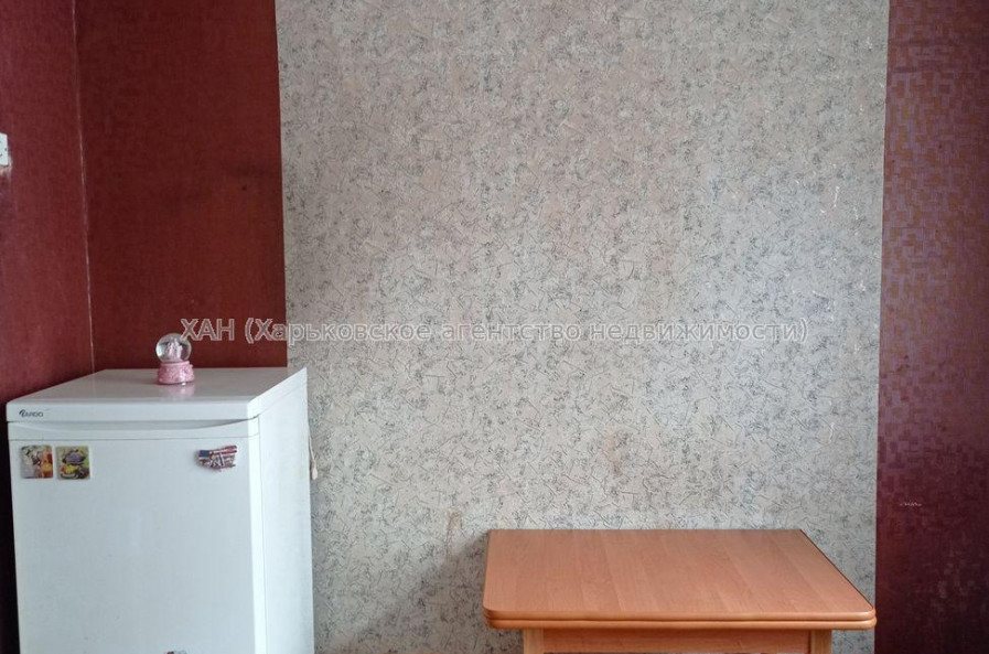Продам квартиру, Гиршмана ул. , 2 кім., 57.10 м², косметический ремонт 