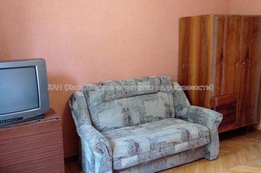 Продам квартиру, Гиршмана ул. , 2 кім., 57.10 м², косметический ремонт 