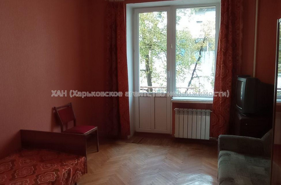 Продам квартиру, Гиршмана ул. , 2 кім., 57.10 м², косметический ремонт 