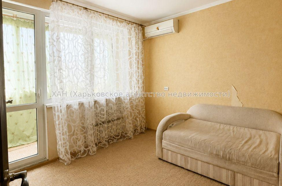 Продам квартиру, Метростроителей ул. , 1  ком., 36 м², капитальный ремонт 