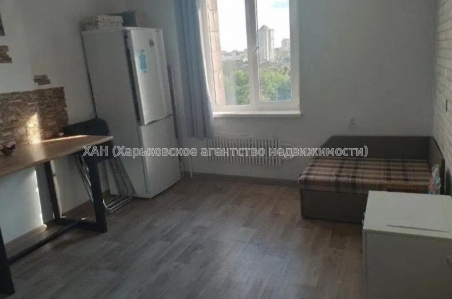 Продам квартиру, Большая Панасовская ул. , 1 кім., 43.20 м², капитальный ремонт 