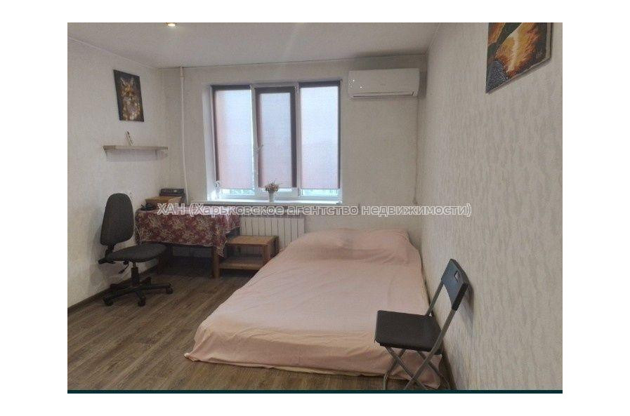 Продам квартиру, Большая Панасовская ул. , 1  ком., 43.20 м², капитальный ремонт 