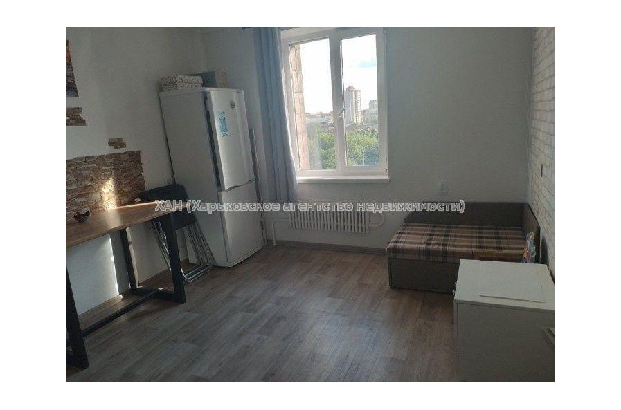 Продам квартиру, Большая Панасовская ул. , 1  ком., 43.20 м², капитальный ремонт 