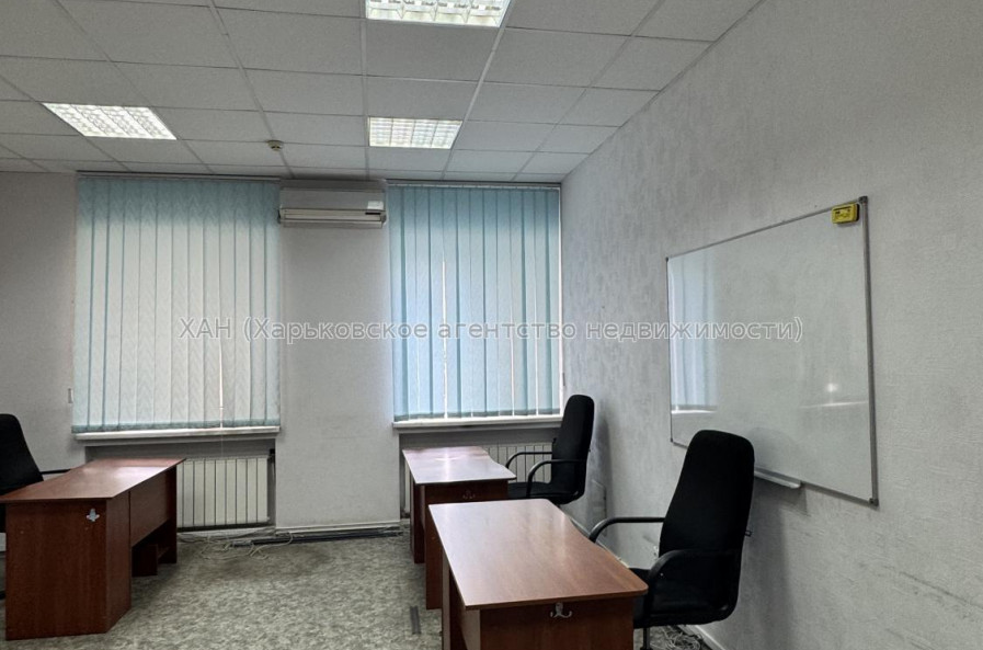 Здам нежитлову нерухомість, офисное здание , 491 м², евроремонт 