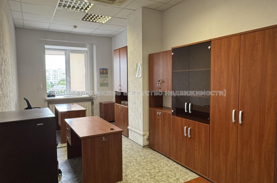 Здам нежитлову нерухомість, офисное здание , 491 м², евроремонт 
