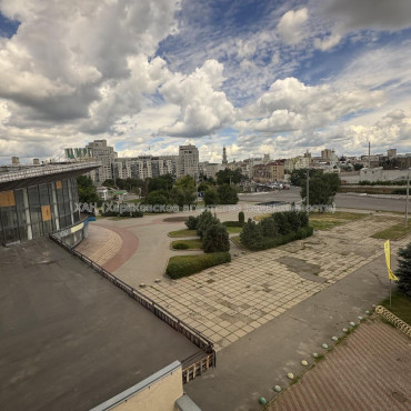 Здам нежитлову нерухомість, офисное здание , 491 м², евроремонт 