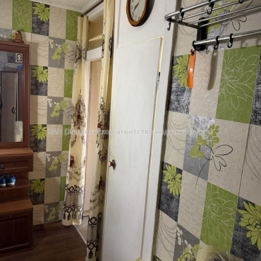 Продам квартиру, Каденюка ул. , 1 кім., 32.80 м², советский ремонт 