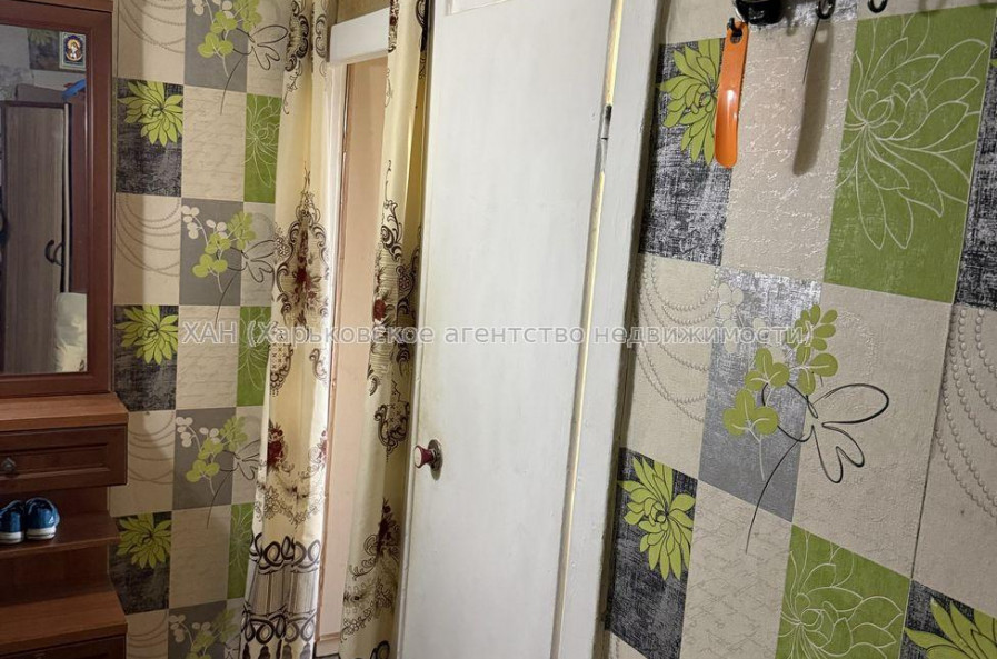 Продам квартиру, Каденюка ул. , 1 кім., 32.80 м², советский ремонт 