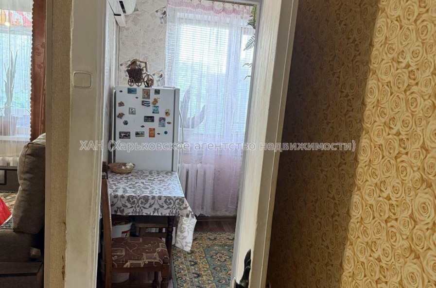 Продам квартиру, Каденюка ул. , 1 кім., 32.80 м², советский ремонт 