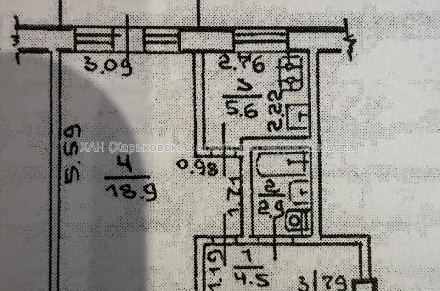 Продам квартиру, Каденюка ул. , 1 кім., 32.80 м², советский ремонт 