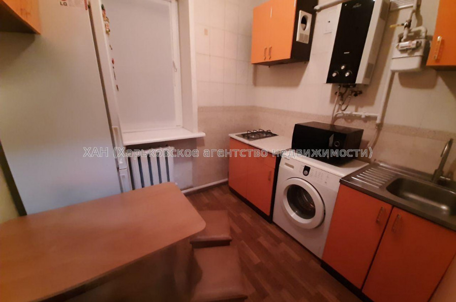 Продам квартиру, Машинистов ул. , 1  ком., 29.50 м², косметический ремонт 