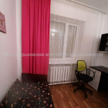 Продам квартиру, Машинистов ул. , 1  ком., 29.50 м², косметический ремонт 