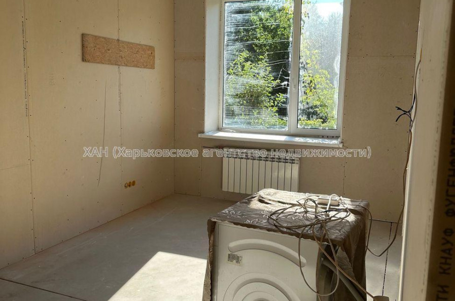 Продам квартиру, Снегиревский пер. , 1 кім., 30 м², без отделочных работ 