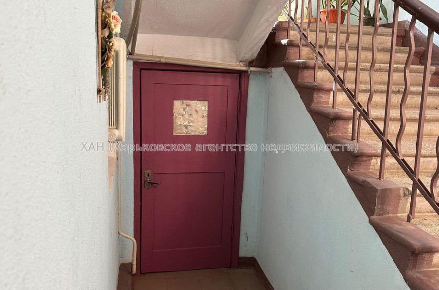 Продам квартиру, Снегиревский пер. , 1 кім., 30 м², без отделочных работ 