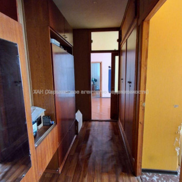 Продам квартиру, Академика Павлова ул. , 3  ком., 63 м², косметический ремонт 