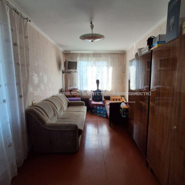 Продам квартиру, Академика Павлова ул. , 3  ком., 63 м², косметический ремонт 
