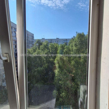 Продам квартиру, Академика Павлова ул. , 3 кім., 63 м², косметический ремонт 