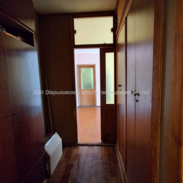 Продам квартиру, Академика Павлова ул. , 3 кім., 63 м², косметический ремонт 