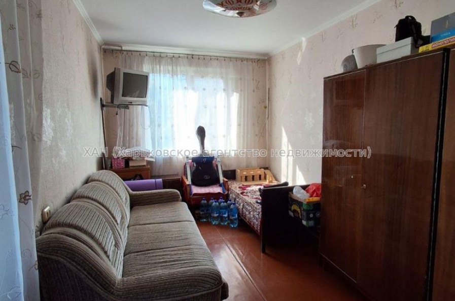 Продам квартиру, Академика Павлова ул. , 3 кім., 63 м², косметический ремонт 