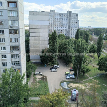 Продам квартиру, Тарасовский въезд , 3  ком., 66 м², советский ремонт 