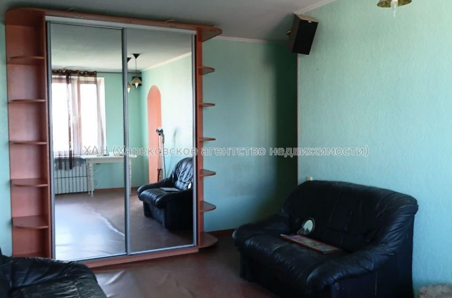 Продам квартиру, Тарасовский въезд , 3  ком., 66 м², советский ремонт 