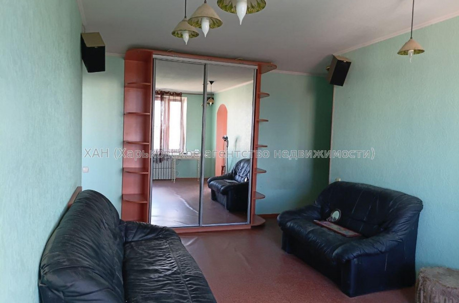 Продам квартиру, Тарасовский въезд , 3  ком., 66 м², советский ремонт 