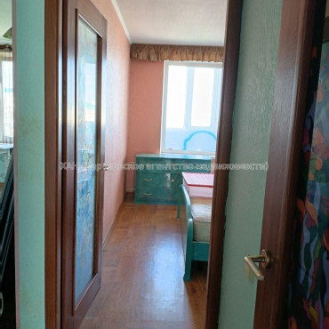 Продам квартиру, Тарасовский въезд , 3  ком., 66 м², советский ремонт 