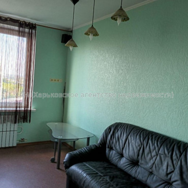 Продам квартиру, Тарасовский въезд , 3  ком., 66 м², советский ремонт 