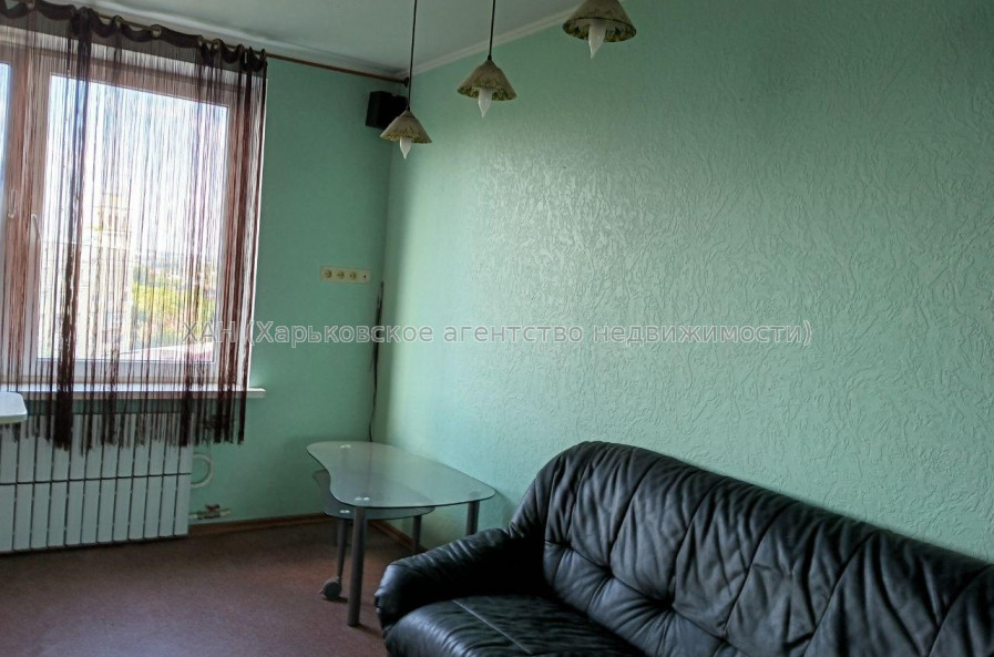Продам квартиру, Тарасовский въезд , 3  ком., 66 м², советский ремонт 