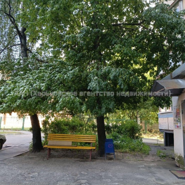 Продам квартиру, Тарасовский въезд , 3  ком., 66 м², советский ремонт 