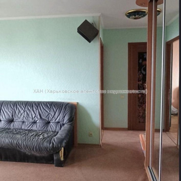 Продам квартиру, Тарасовский въезд , 3 кім., 66 м², советский ремонт 