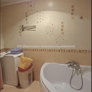 Продам квартиру, Тарасовский въезд , 3 кім., 66 м², советский ремонт 