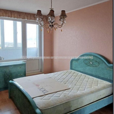 Продам квартиру, Тарасовский въезд , 3 кім., 66 м², советский ремонт 