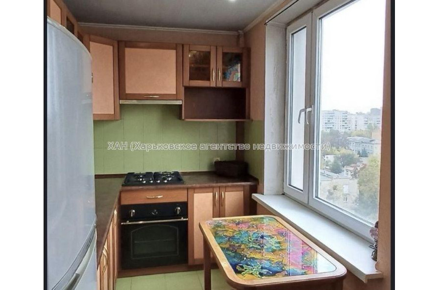 Продам квартиру, Тарасовский въезд , 3 кім., 66 м², советский ремонт 