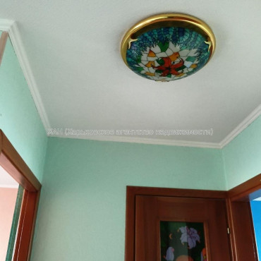 Продам квартиру, Тарасовский въезд , 3  ком., 66 м², советский ремонт 