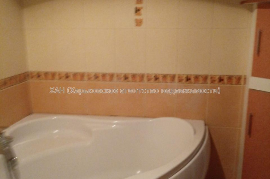 Продам квартиру, Тарасовский въезд , 3  ком., 66 м², советский ремонт 