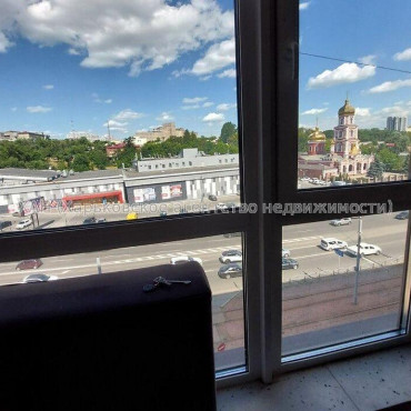 Продам квартиру, Клочковская ул. , 1 кім., 47.60 м², авторский дизайн 