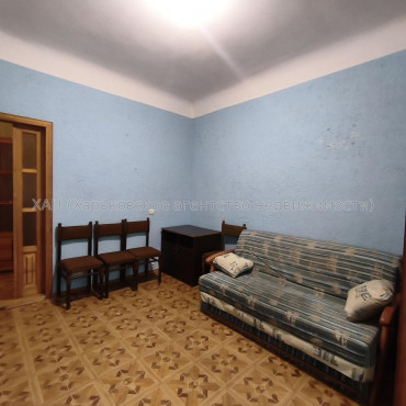 Продам квартиру, Индустриальный просп. , 2 кім., 51.10 м², косметический ремонт 