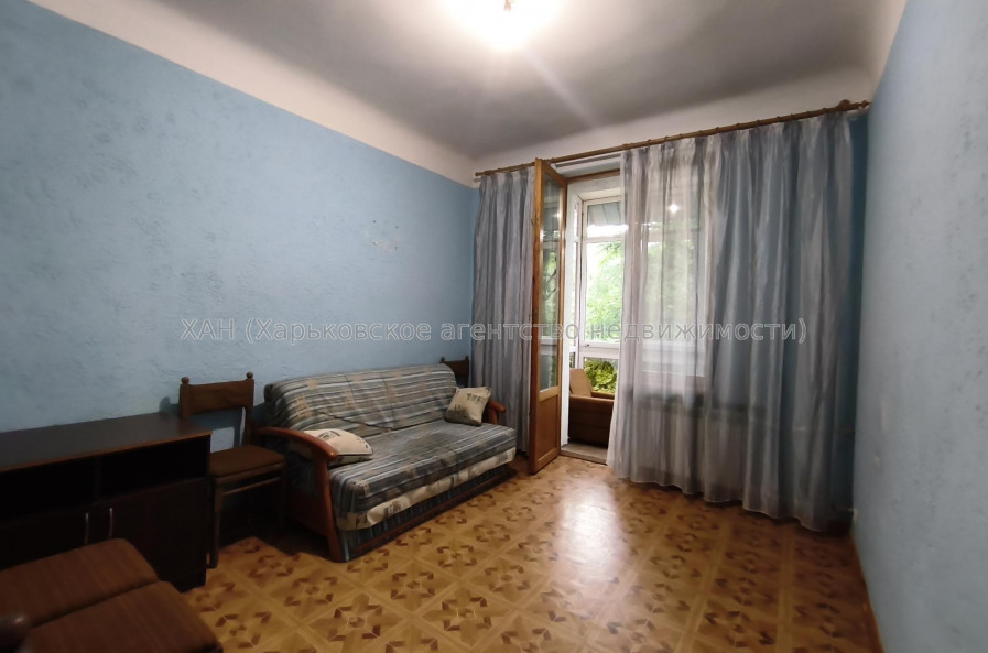 Продам квартиру, Индустриальный просп. , 2 кім., 51.10 м², косметический ремонт 