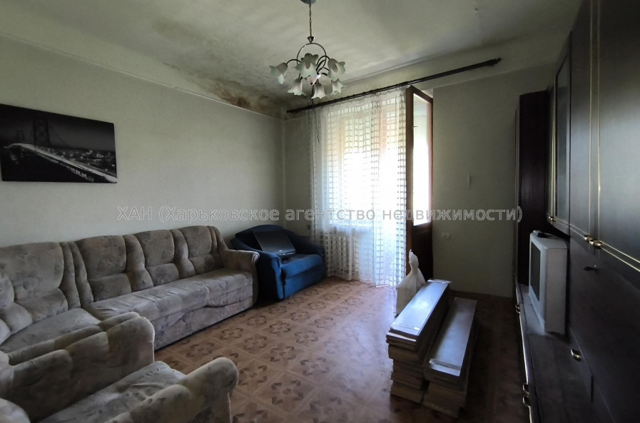 Продам квартиру, Индустриальный просп. , 2 кім., 51.10 м², косметический ремонт 