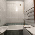 Продам квартиру, Индустриальный просп. , 2 кім., 51.10 м², косметический ремонт 