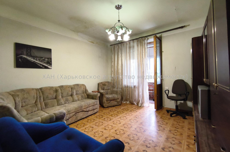 Продам квартиру, Индустриальный просп. , 2 кім., 51.10 м², косметический ремонт 